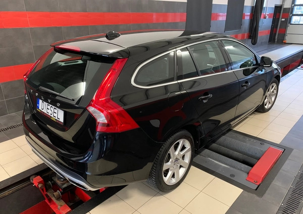 Volvo V60 cena 46500 przebieg: 180000, rok produkcji 2016 z Kalety małe 121